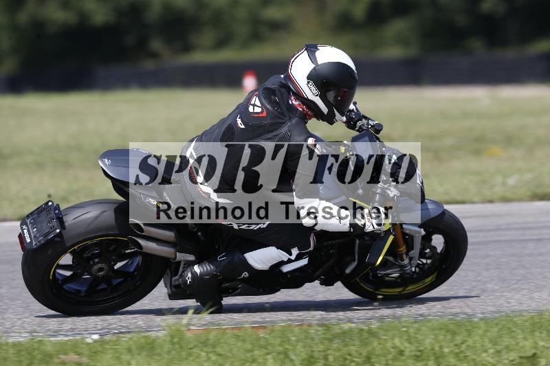 /45 10.08.2025 Plüss Moto Sport ADR/Freies Fahren/62